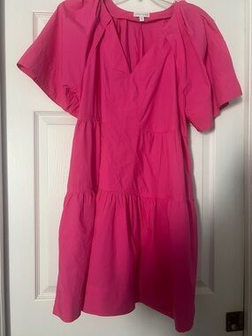 crown & ivy Hot Pink Tiered Mini Dress